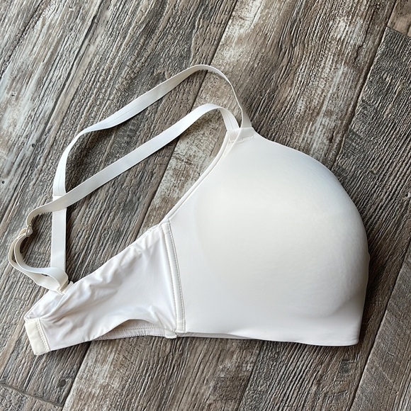 🌟SECRET 🌟TREASURE 🌟INTIMATES BEIGE BRA, 38DDD - Picture 10 of 13